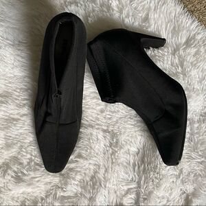 Bellini Boots Sock Pull On Booties Black Heeled Women’s Size 7W